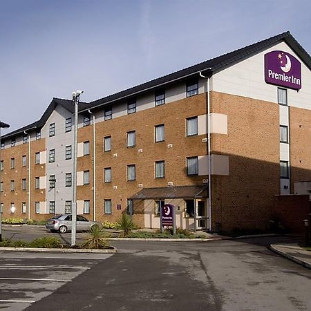 Premier Inn Manchester West Didsbury Exterior foto