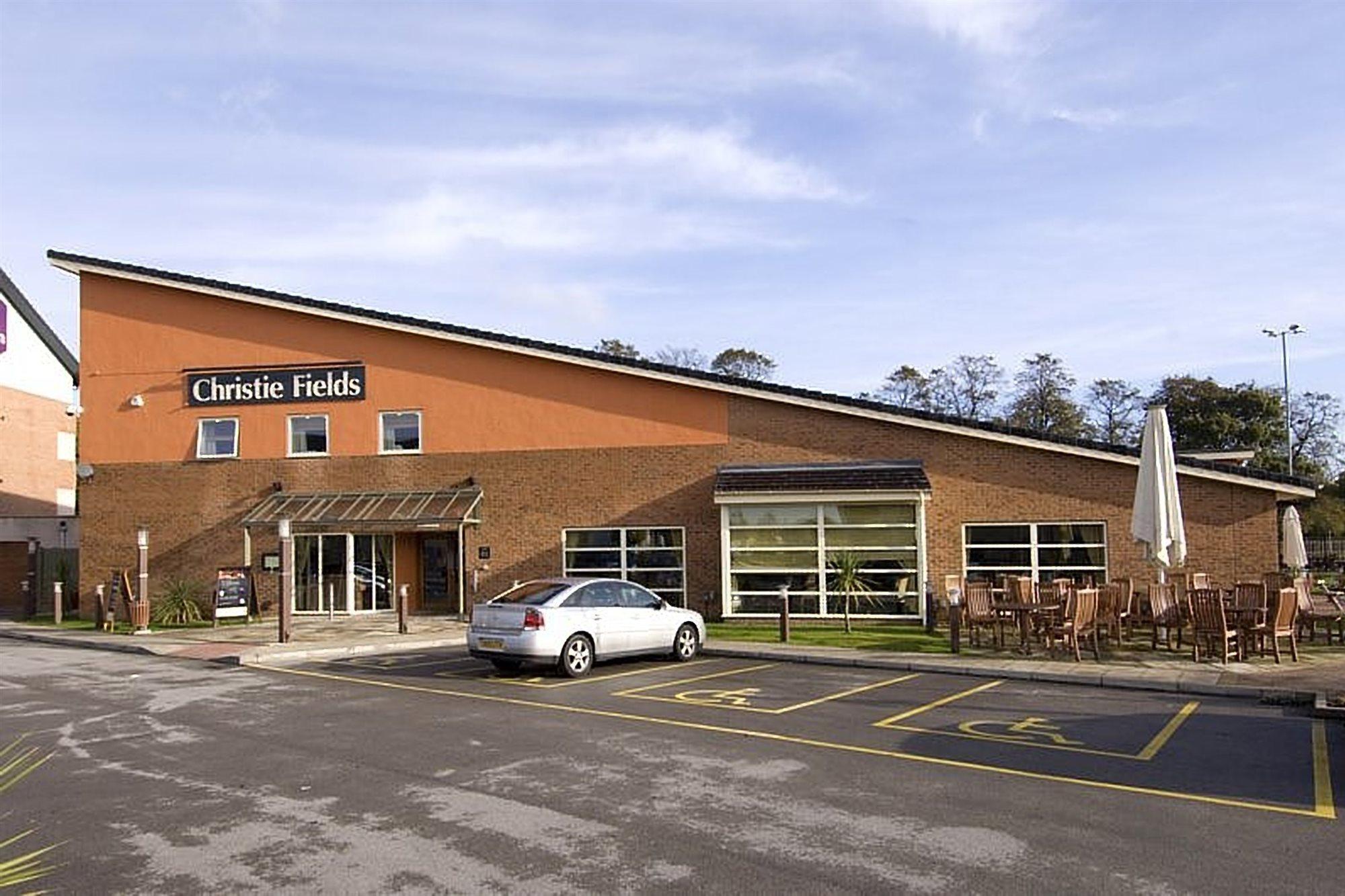 Premier Inn Manchester West Didsbury Exterior foto